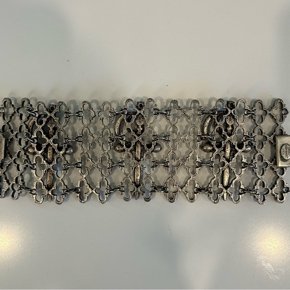 Filigree Metal & Black Crystal Cuff Bracelet - Picture 4 of 9